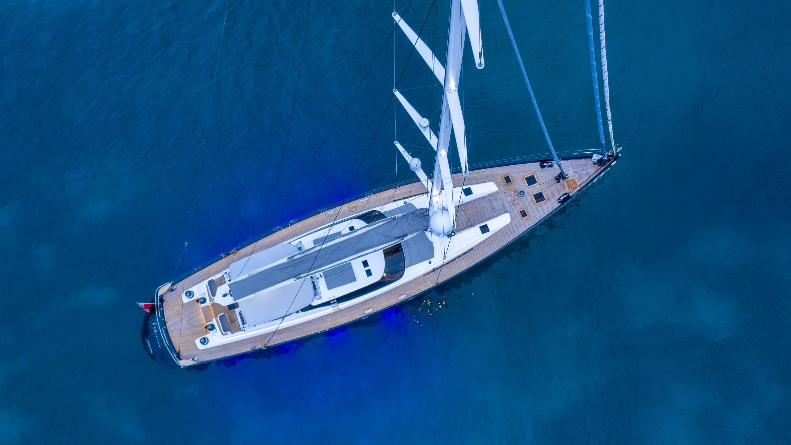 RADIANCE yacht for sale (Bayards, 37m, 2010)