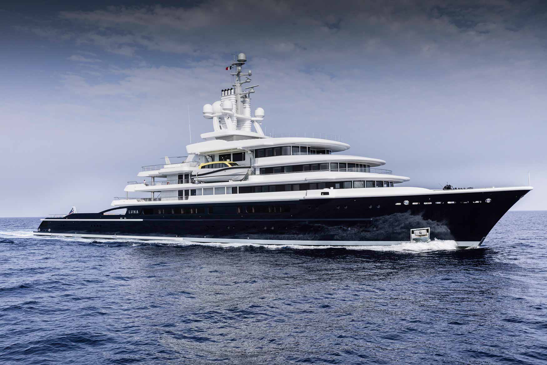 LUNA yacht for sale (Lloyd Werft, 114.2m, 2010)