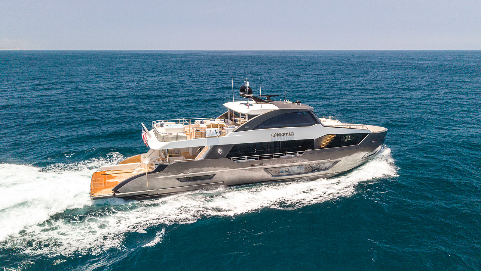 Alexandra Jane yacht (Broward Marine, 33.53m, 1994)